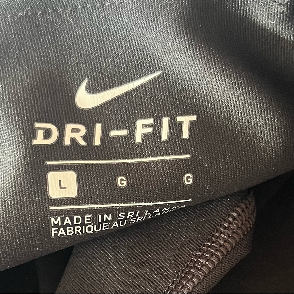 Nike Dri-FIT - Picture 7 of 7